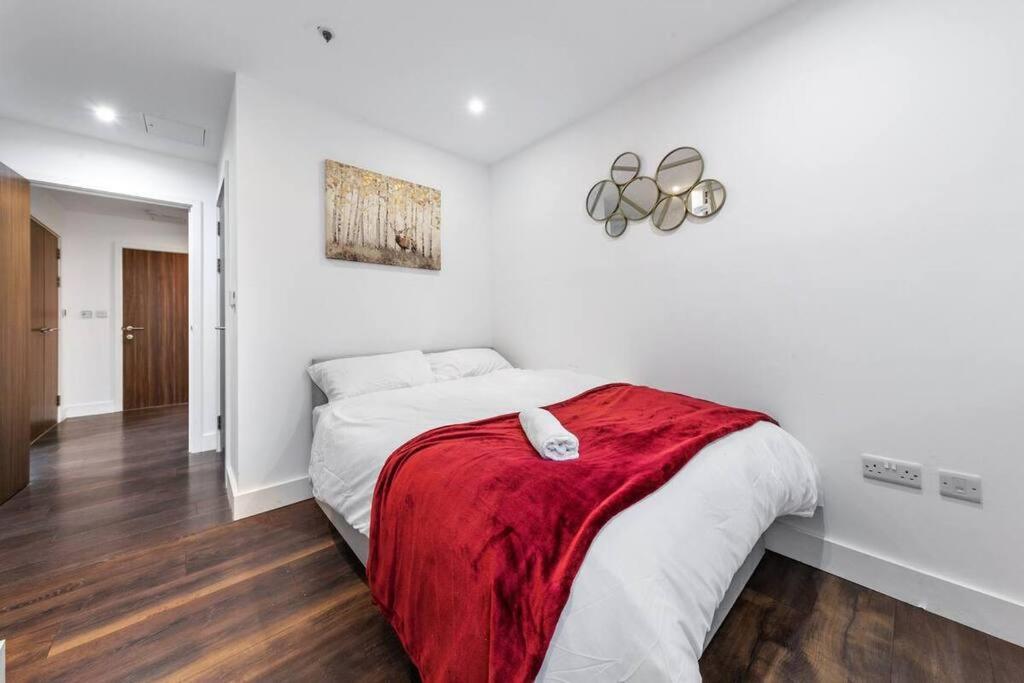 Sleep 7 20 Mins From London Waterloo Bp65 Apartment Екстериор снимка